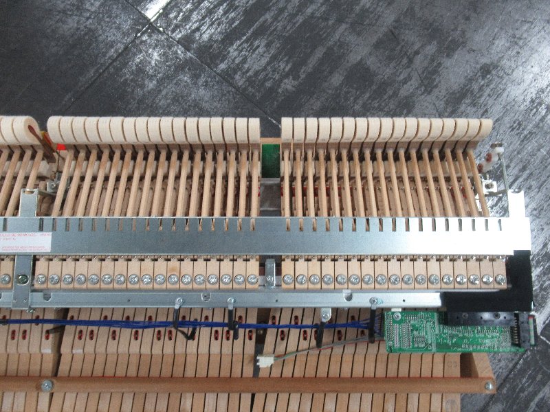 ヤマハ（YAMAHA）　C3SG　中古グランドピアノ
