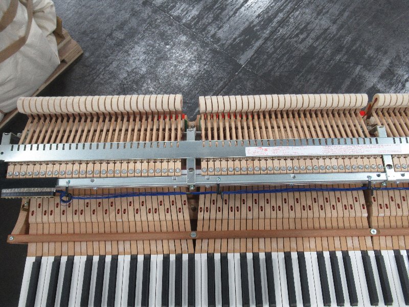 ヤマハ（YAMAHA）　C3SG　中古グランドピアノ