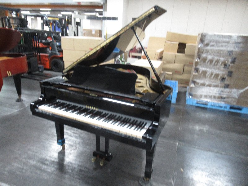 ヤマハ（YAMAHA）　G3E　中古グランドピアノ