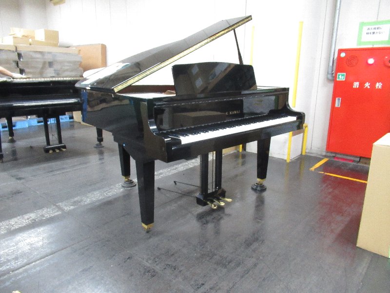 カワイ（KAWAI）　GM1　中古グランドピアノ