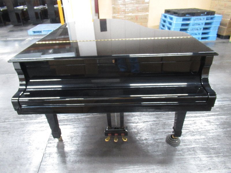 ヤマハ（YAMAHA）　C3　中古グランドピアノ