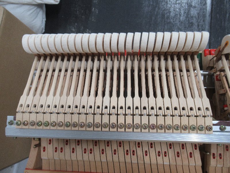 ヤマハ（YAMAHA）　C3　中古グランドピアノ