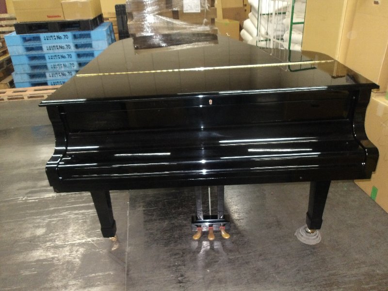 ヤマハ（YAMAHA）　C3(RF)　中古グランドピアノ