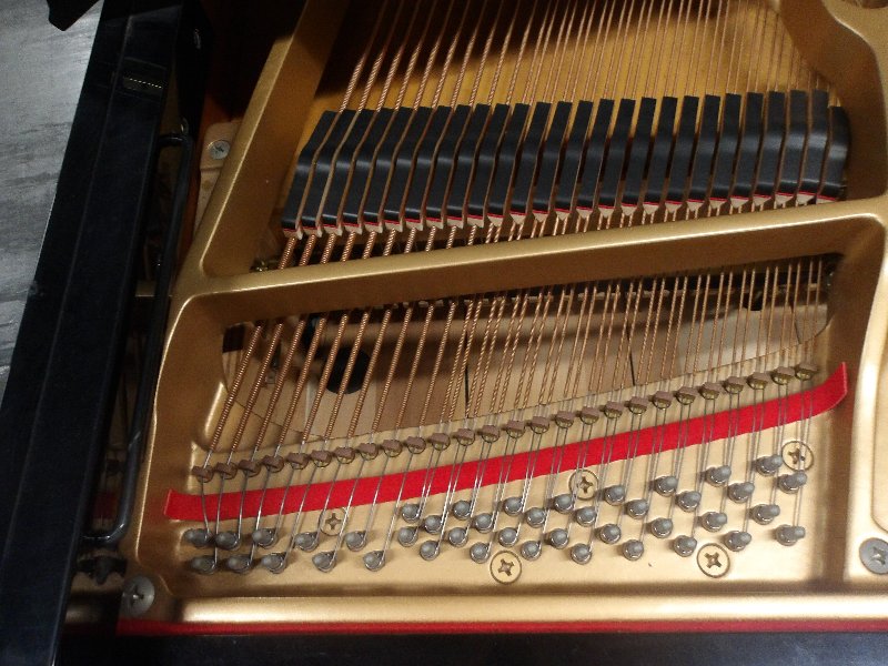 ヤマハ（YAMAHA）　C3(RF)　中古グランドピアノ
