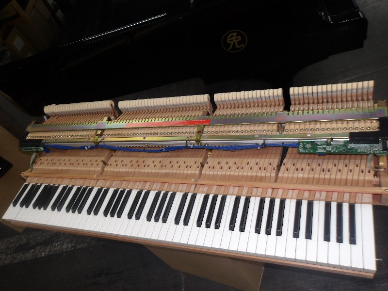 ヤマハ（YAMAHA）　C3(RF)　中古グランドピアノ