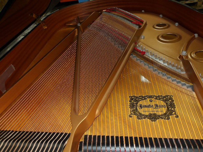 ヤマハ（YAMAHA）　C3AE　中古グランドピアノ
