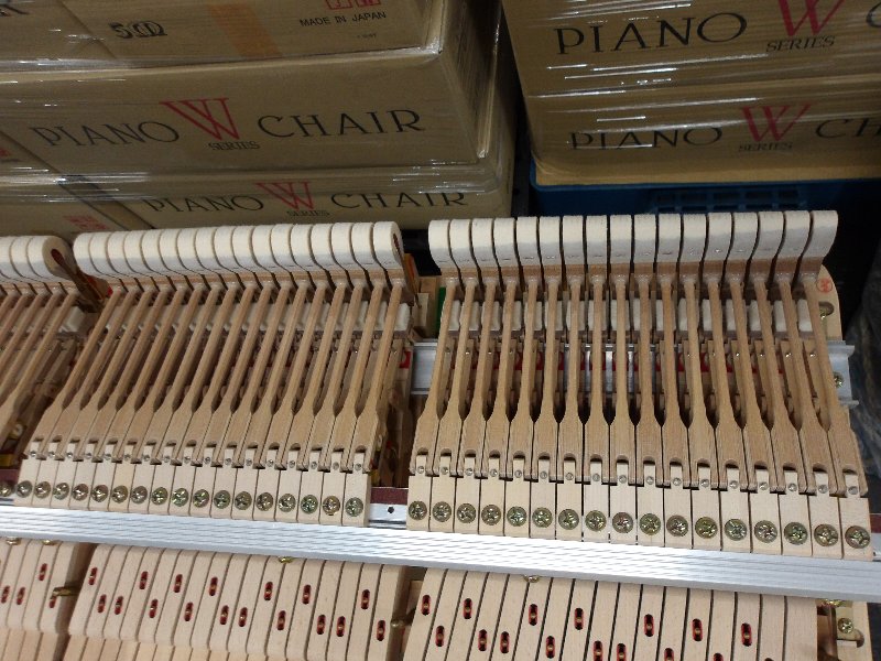 ヤマハ（YAMAHA）　C3AE　中古グランドピアノ