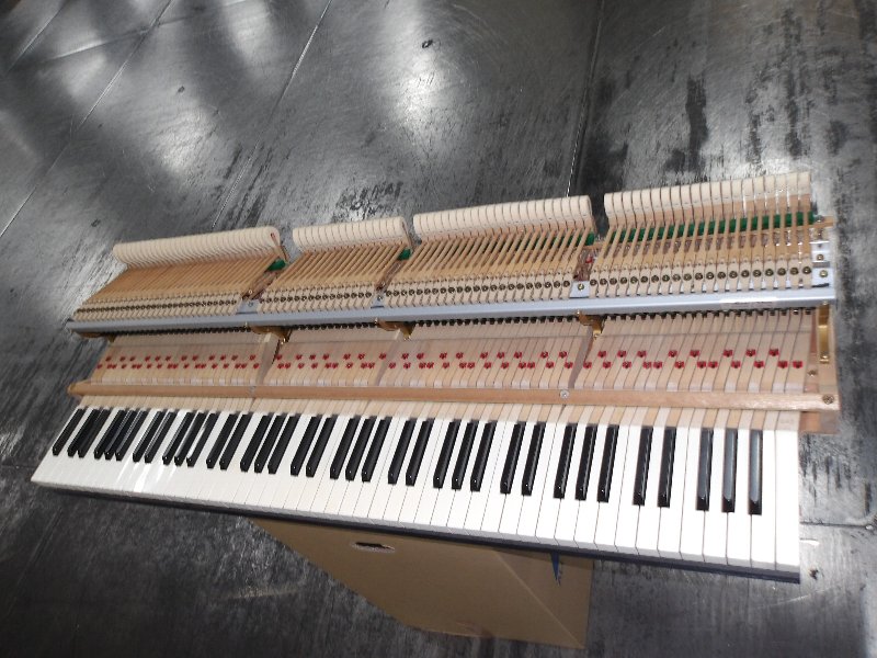 カワイ（KAWAI）　KG1N　中古グランドピアノ