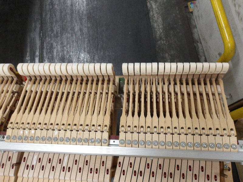 ヤマハ（YAMAHA）　C3X　中古グランドピアノ
