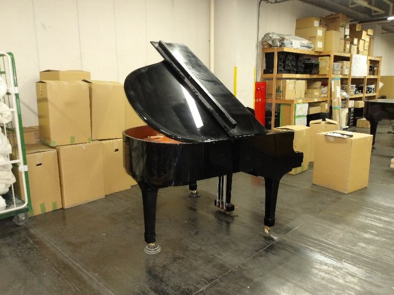 ヤマハ（YAMAHA）　C1　中古グランドピアノ