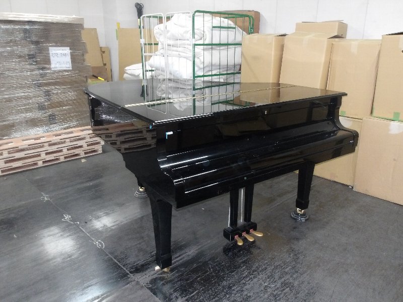 ヤマハ（YAMAHA）　C1　中古グランドピアノ