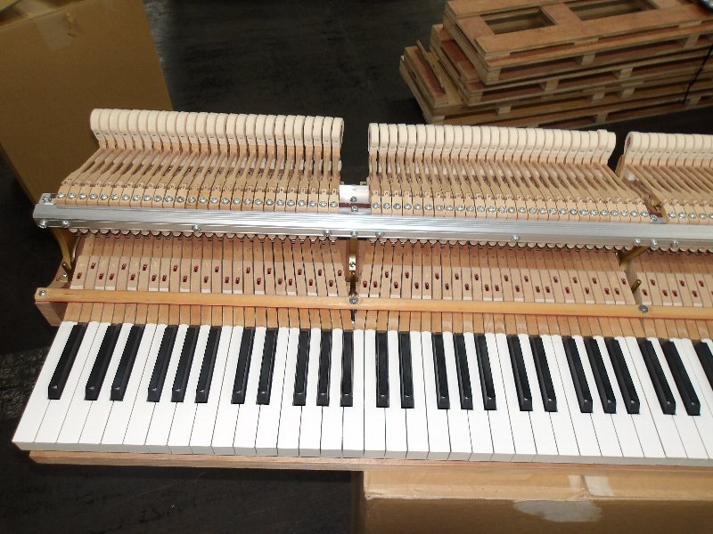ヤマハ（YAMAHA）　C1　中古グランドピアノ