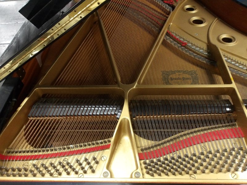 ヤマハ（YAMAHA）　C3B　中古グランドピアノ