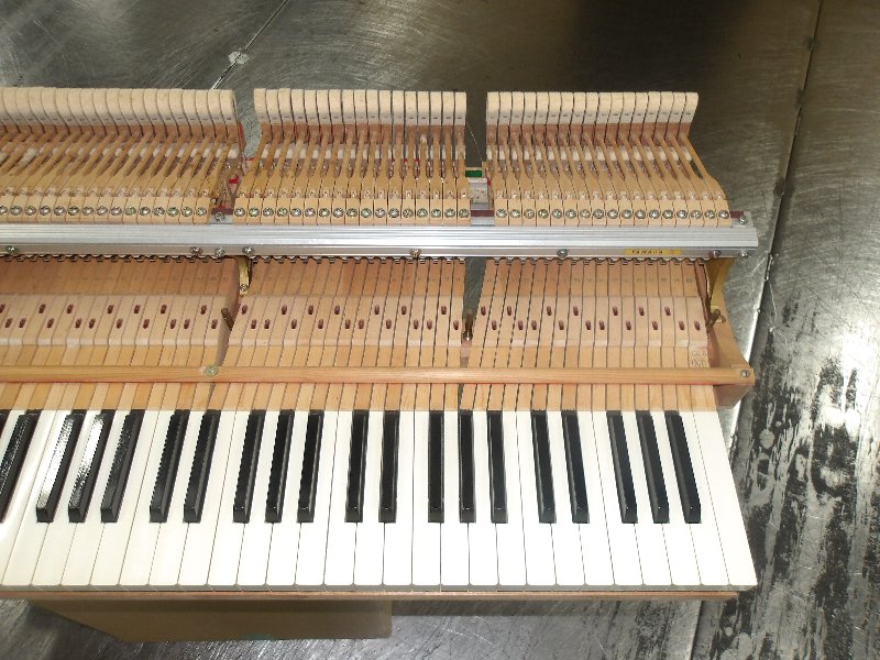 ヤマハ（YAMAHA）　C3B　中古グランドピアノ