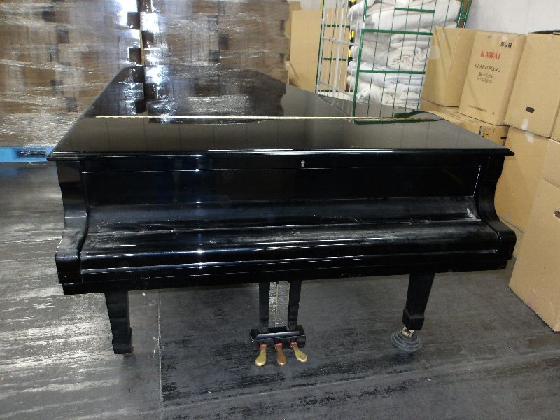 ヤマハ（YAMAHA）　C7　中古グランドピアノ