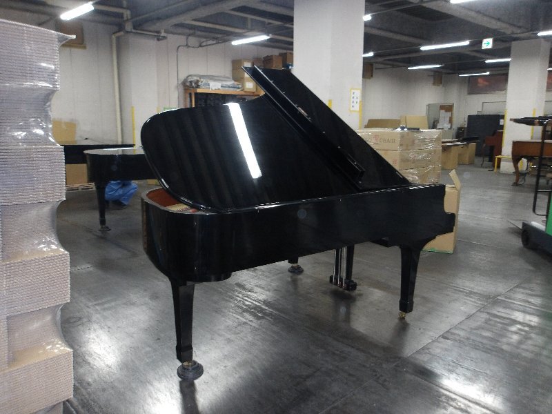 ヤマハ（YAMAHA）　C7　中古グランドピアノ