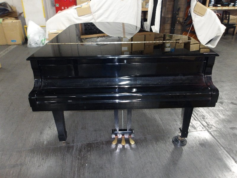 ヤマハ（YAMAHA）　C5　中古グランドピアノ