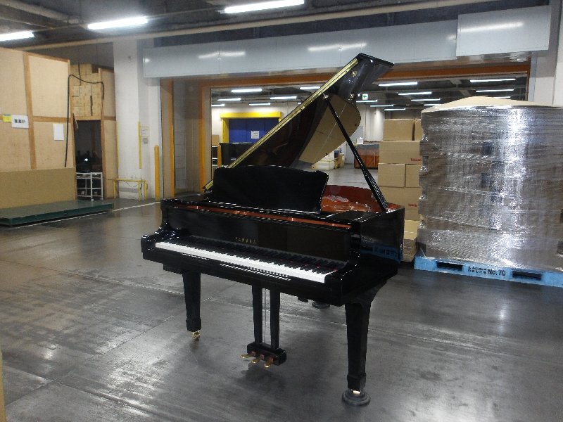 ヤマハ（YAMAHA）　C1SG　中古グランドピアノ