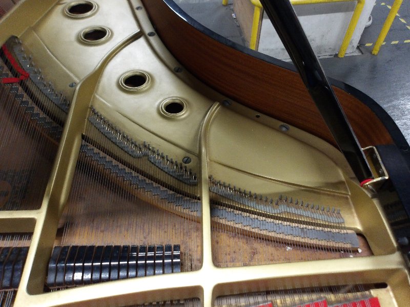ヤマハ（YAMAHA）　C3　中古グランドピアノ
