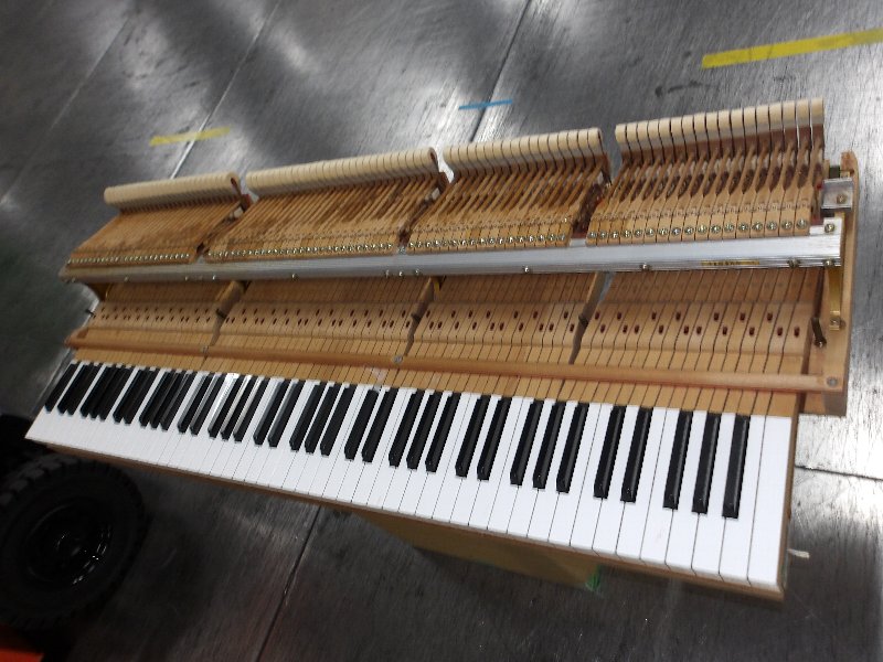 ヤマハ（YAMAHA）　C3　中古グランドピアノ