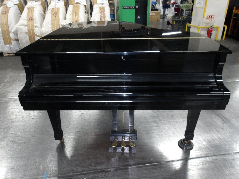 カワイ（KAWAI）　KG2E　中古グランドピアノ