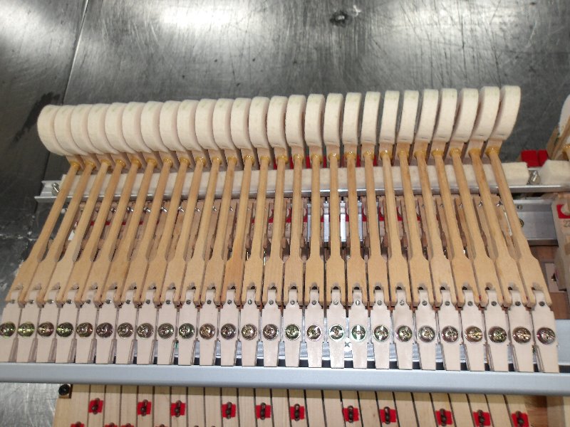 カワイ（KAWAI）　KG2E　中古グランドピアノ