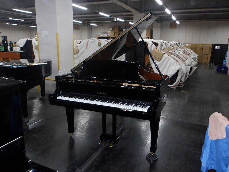 カワイ（KAWAI）　KG3E　中古グランドピアノ