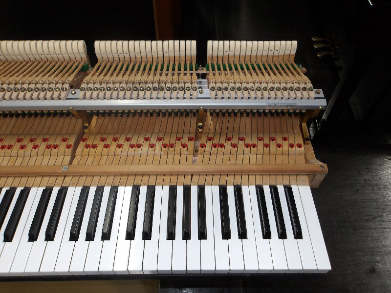 カワイ（KAWAI）　KG3E　中古グランドピアノ