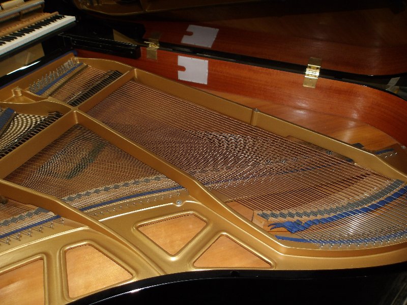 カワイ（KAWAI）　KG3E　中古グランドピアノ