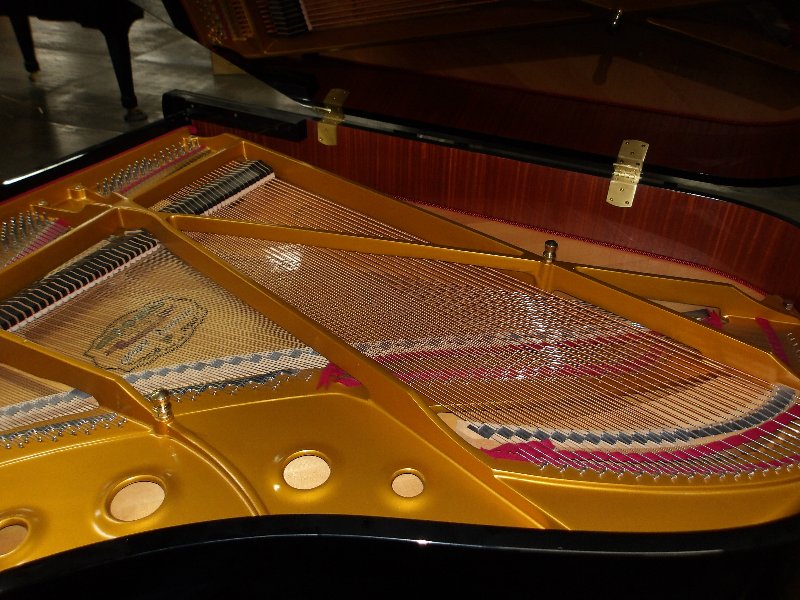 カワイ（KAWAI）　SK3　中古グランドピアノ