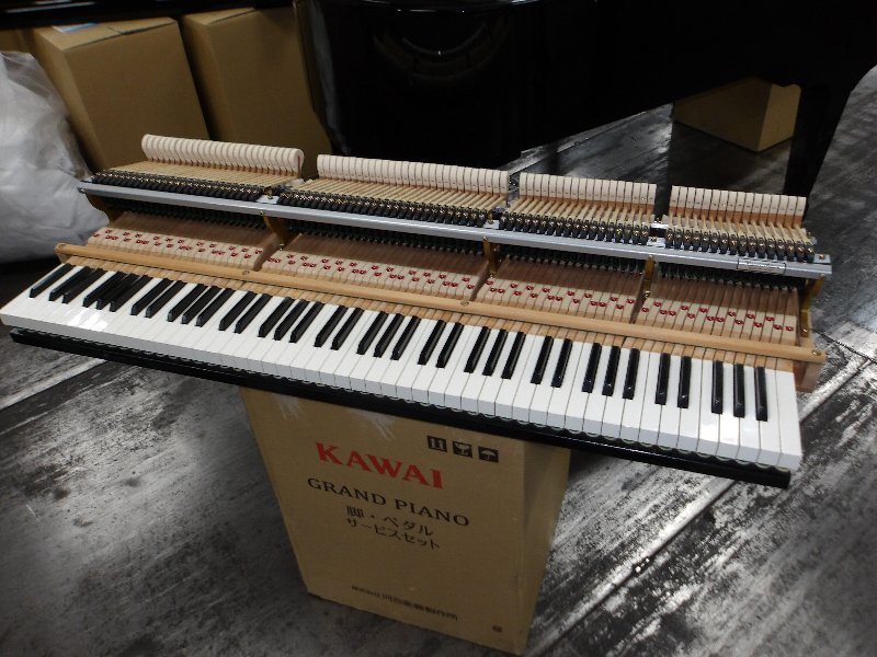 カワイ（KAWAI）　SK3　中古グランドピアノ