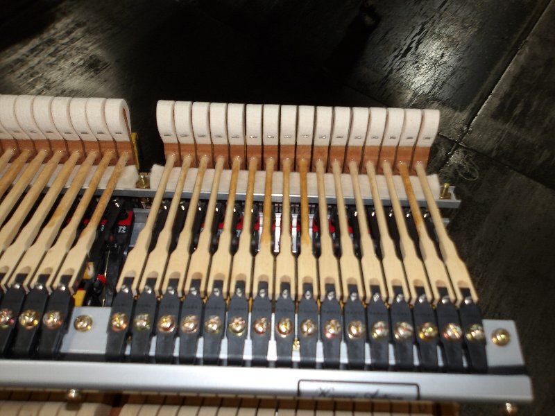 カワイ（KAWAI）　SK3　中古グランドピアノ