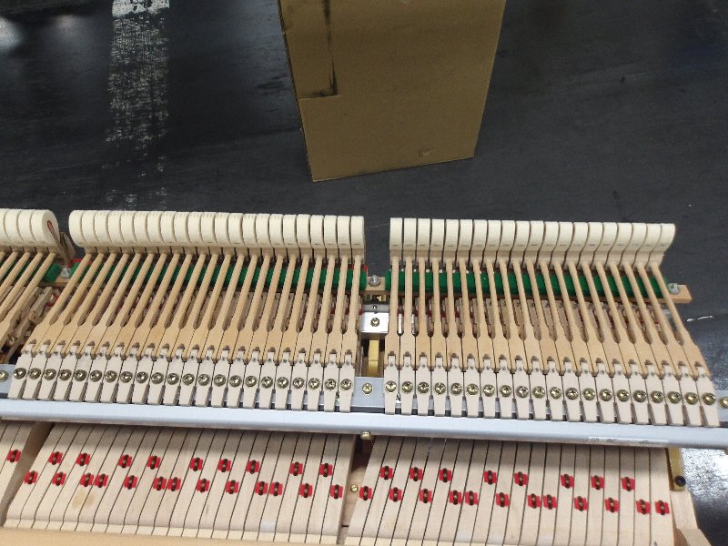 カワイ（KAWAI）　KG1　中古グランドピアノ