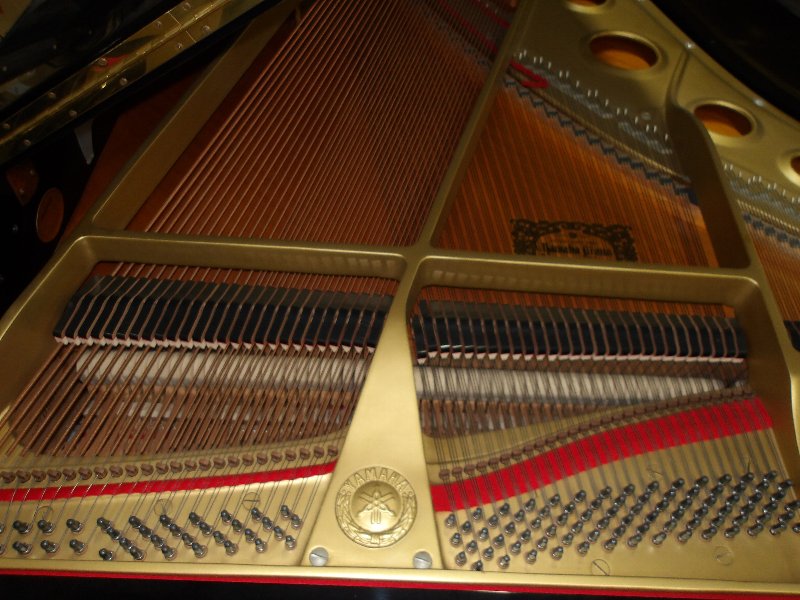 ヤマハ（YAMAHA）　G3E　中古グランドピアノ