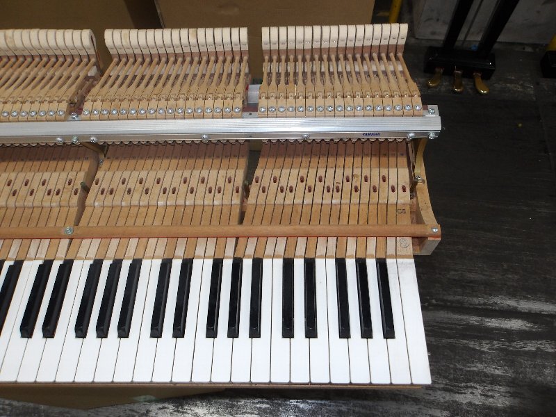 ヤマハ（YAMAHA）　C5　中古グランドピアノ