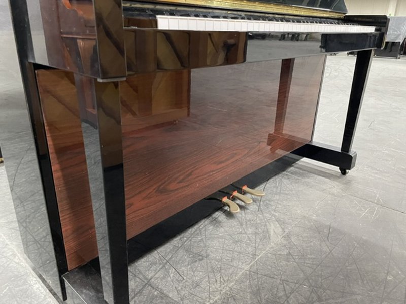 カワイ（KAWAI）　HA20W　中古アップライトピアノ
