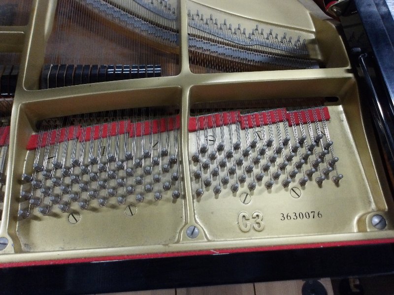 ヤマハ（YAMAHA）　C3　中古グランドピアノ