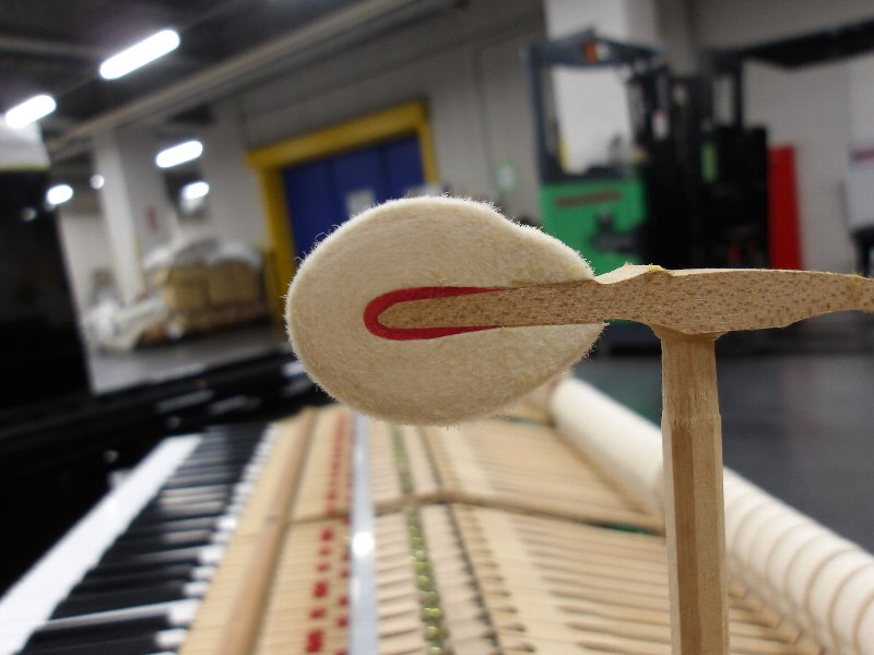 カワイ（KAWAI）　GM10LE　中古グランドピアノ