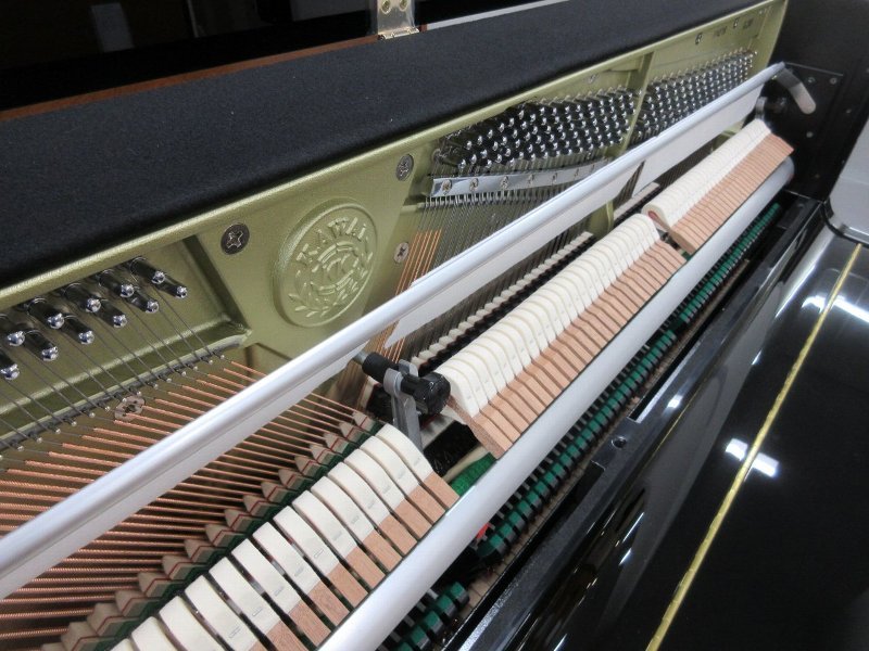 カワイ（KAWAI）　K200　中古アップライトピアノ