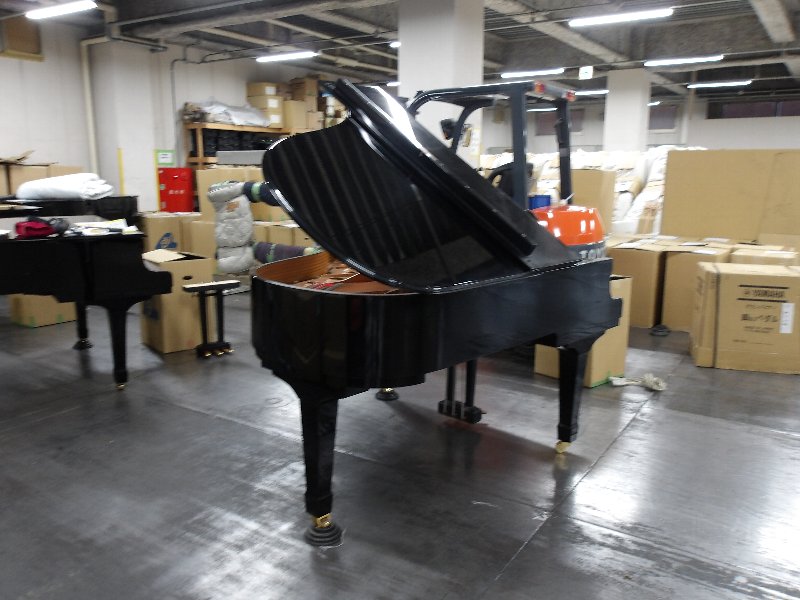 ヤマハ（YAMAHA）　C3LSN　中古グランドピアノ