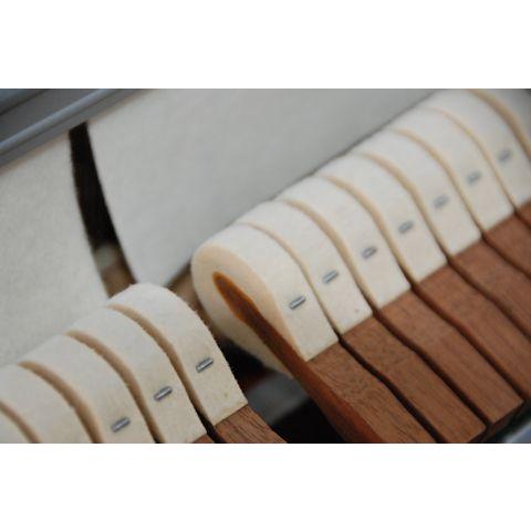 カワイ(KAWAI) KL11WI 中古ピアノ