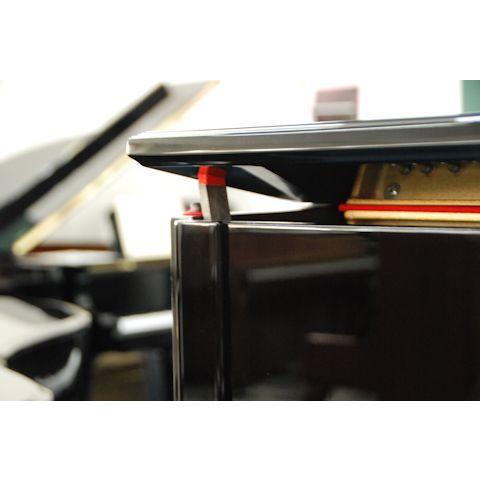 ボストン(BOSTON)  UP132　中古ピアノ