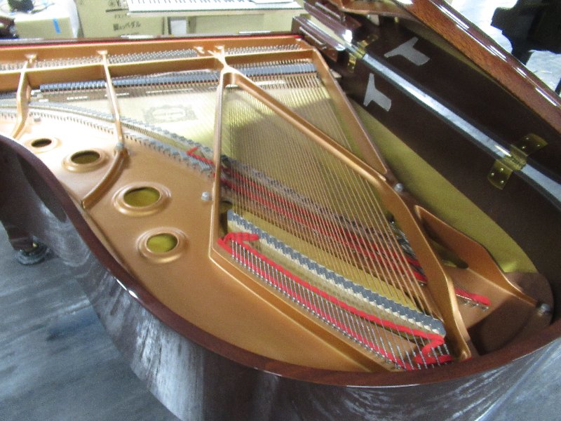 ヤマハ（YAMAHA）　C3SN　中古グランドピアノ