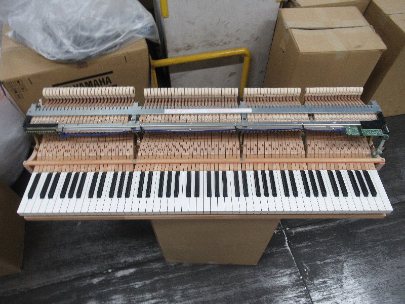 ヤマハ（YAMAHA）　C3SN　中古グランドピアノ
