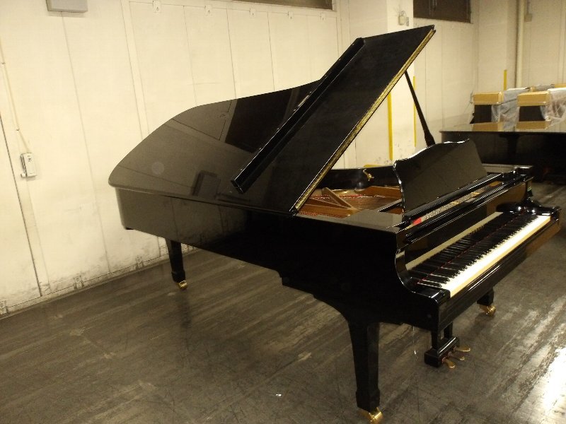 ヤマハ（YAMAHA）　CF(象牙)　中古グランドピアノ