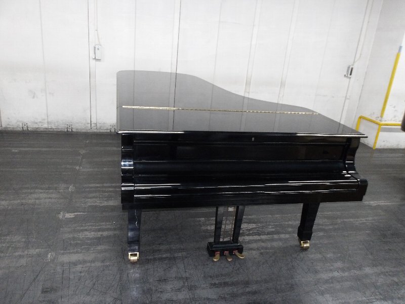 ヤマハ（YAMAHA）　CF(象牙)　中古グランドピアノ
