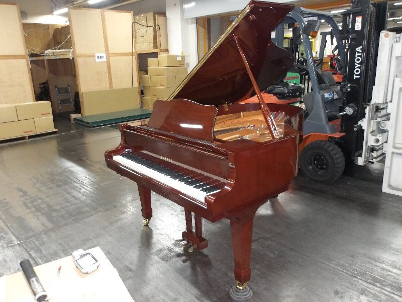 ヤマハ（YAMAHA）　C3LPSXG　中古グランドピアノ