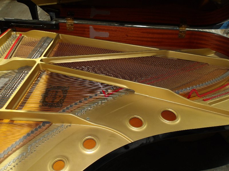 ヤマハ（YAMAHA）　C5　中古グランドピアノ