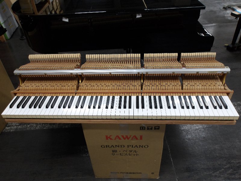 ヤマハ（YAMAHA）　C5　中古グランドピアノ