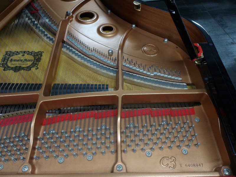 ヤマハ（YAMAHA）　C3X　中古グランドピアノ